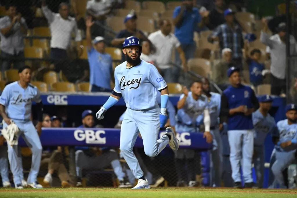 Tigres reaccionan en el octavo y derrotan 6-2 a las Estrellas Orientales Tigres reaccionan en el octavo y derrotan 6-2 a las Estrellas Orientales