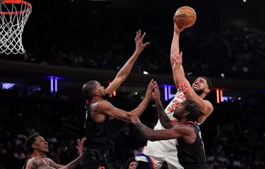 Towns lidera a los Knicks con 28 puntos y hunde más a los Bulls